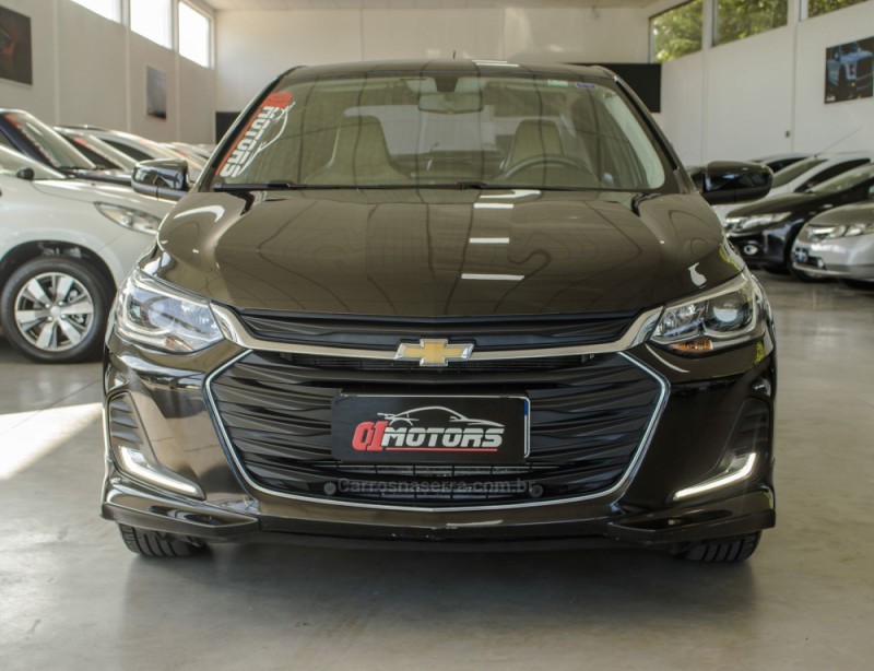 ONIX 1.0	PREMIER PLUS 12V TURBO FLEX 4P AUTOMÁTICO - 2022 - NOVO HAMBURGO