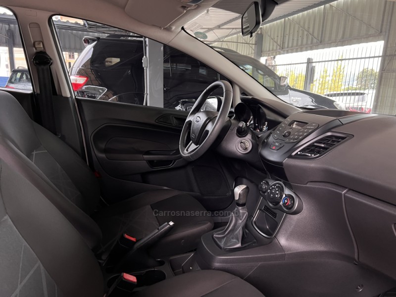 FIESTA 1.5 S HATCH 16V FLEX 4P MANUAL - 2016 - BOM PRINCíPIO