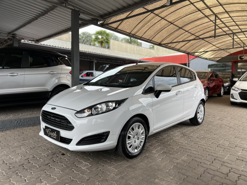 fiesta 1.5 s hatch 16v flex 4p manual 2016 bom principio