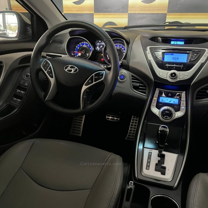 ELANTRA 1.8 GLS 16V GASOLINA 4P AUTOMÁTICO - 2012 - PORTãO