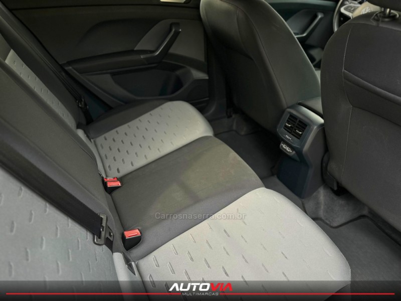 T-CROSS 1.0 COMFORTLINE TSI FLEX 4P AUTOMÁTICO - 2022 - SAPIRANGA