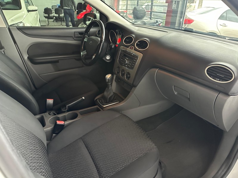 FOCUS 1.6 8V FLEX 4P MANUAL - 2012 - CAXIAS DO SUL
