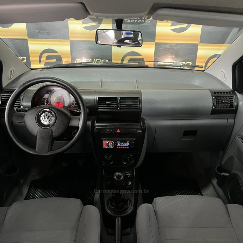 SPACEFOX 1.6 MI 8V FLEX 4P MANUAL - 2009 - PORTãO