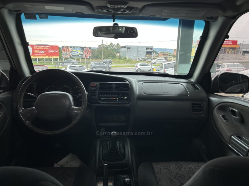 TRACKER 2.0 4X4 16V GASOLINA 4P MANUAL - 2008 - TAQUARA