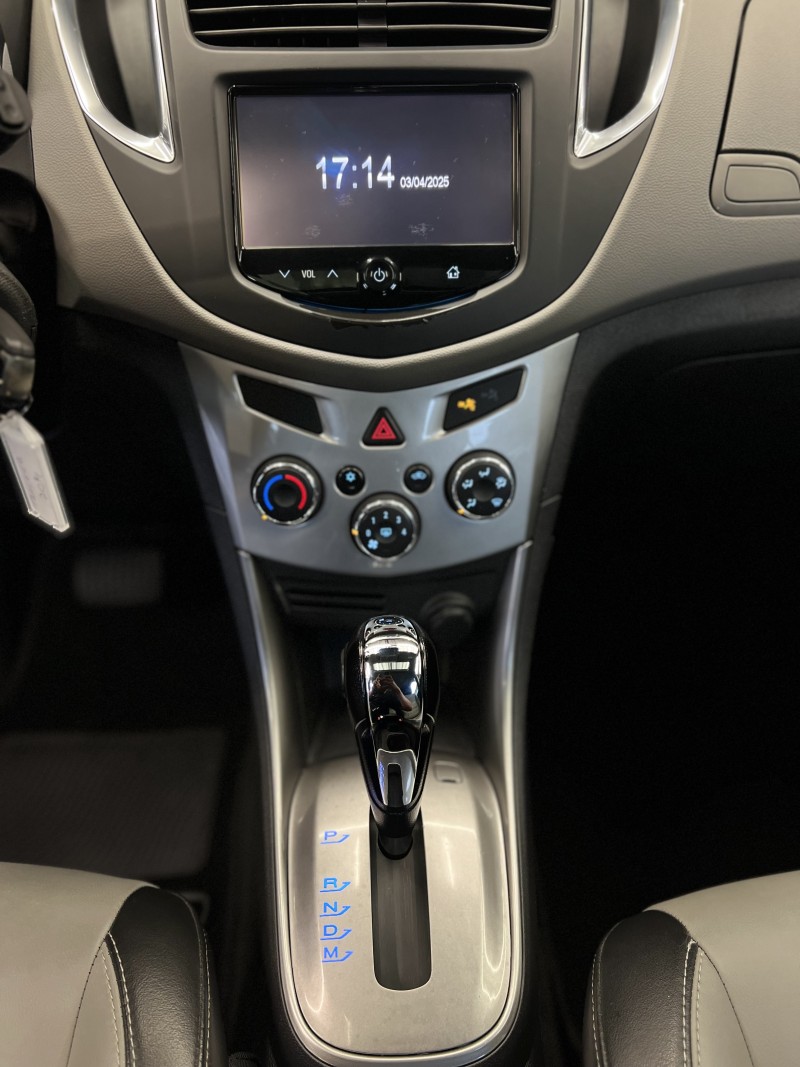 TRACKER 1.8 MPFI LTZ 4X2 16V FLEX 4P AUTOMÁTICO - 2014 - CAXIAS DO SUL