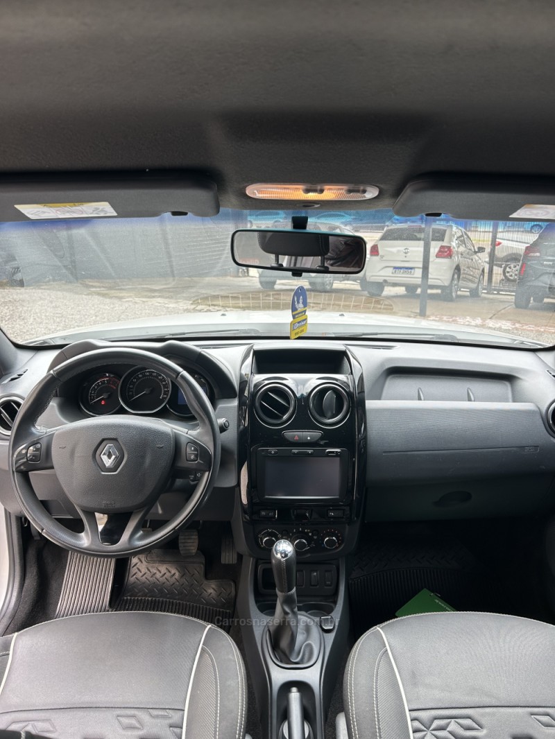 DUSTER OROCH 1.6 16V FLEX DYNAMIQUE 4P MANUAL - 2018 - CARAZINHO