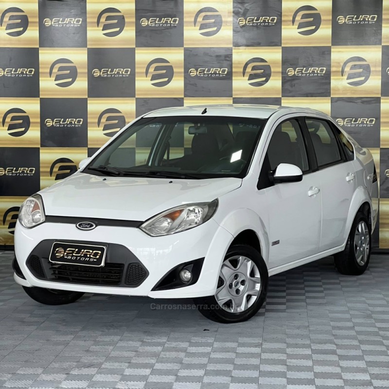 FIESTA 1.6 MPI FIRST SEDAN 8V FLEX 4P MANUAL - 2013 - PORTãO