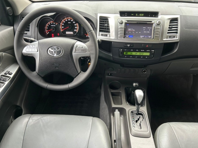 HILUX 2.7 SRV 4X4 CD 16V FLEX 4P AUTOMÁTICO - 2014 - TRêS COROAS