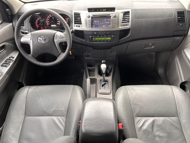 HILUX 2.7 SRV 4X4 CD 16V FLEX 4P AUTOMÁTICO - 2014 - TRêS COROAS