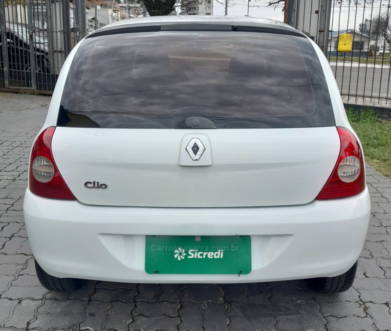 CLIO 1.0 CAMPUS 16V FLEX 4P MANUAL - 2009 - CAXIAS DO SUL