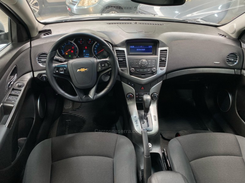 CRUZE 1.8 LT 16V FLEX 4P AUTOMÁTICO - 2013 - VACARIA