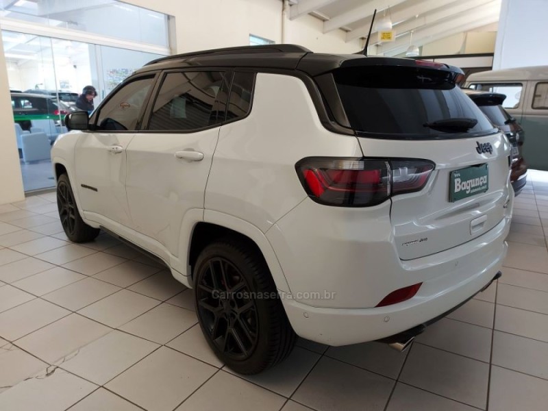 COMPASS 2.0 BLACKHAWK 4 TURBO GASOLINA 4P AUTOMÁTICO - 2025 - NOVO HAMBURGO