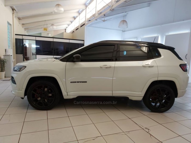 COMPASS 2.0 BLACKHAWK 4 TURBO GASOLINA 4P AUTOMÁTICO - 2025 - NOVO HAMBURGO