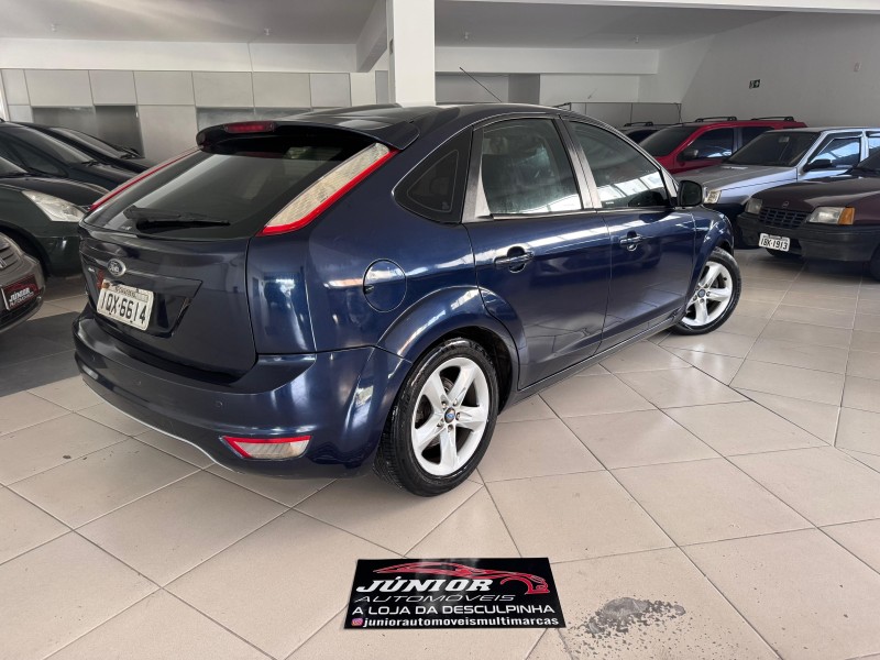 FOCUS 1.6 SE 8V FLEX 4P MANUAL - 2011 - CAXIAS DO SUL