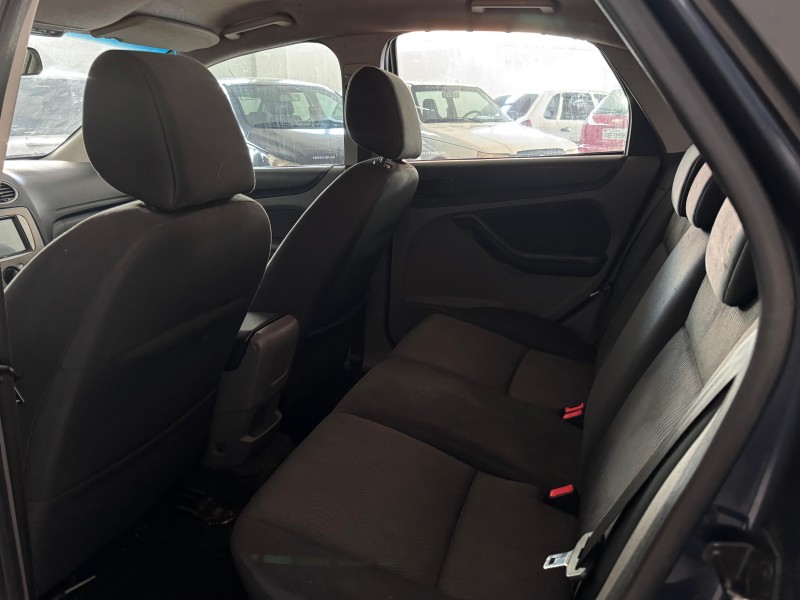 FOCUS 1.6 SE 8V FLEX 4P MANUAL - 2011 - CAXIAS DO SUL