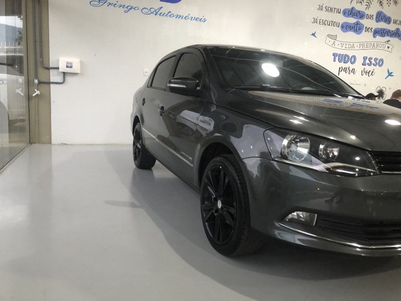 VOYAGE 1.6 MI COMFORTLINE 8V FLEX 4P MANUAL - 2013 - VALE REAL