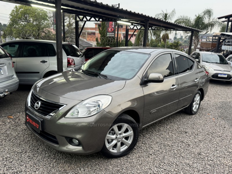 VERSA 1.6 16V FLEX SL 4P MANUAL - 2014 - NOVO HAMBURGO