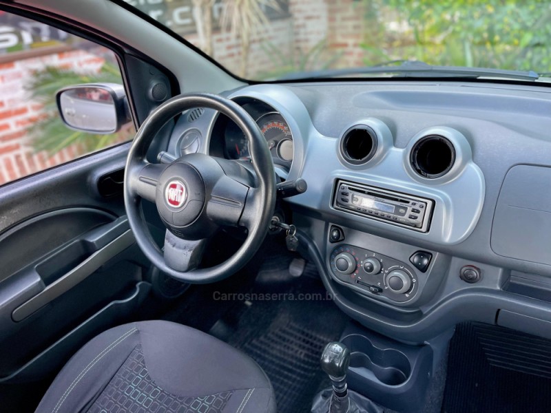 UNO 1.4 EVO ECONOMY 8V FLEX 4P MANUAL - 2013 - ROLANTE