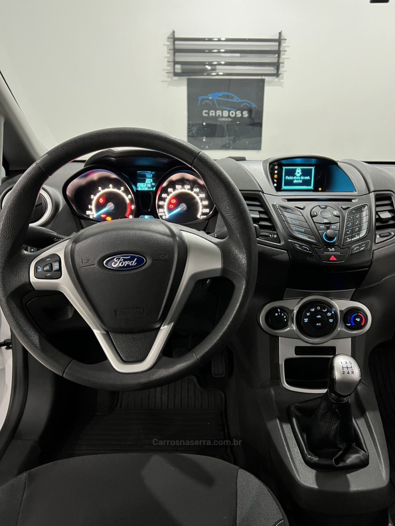 FIESTA 1.6 SE HATCH 16V FLEX 4P MANUAL - 2015 - CAXIAS DO SUL