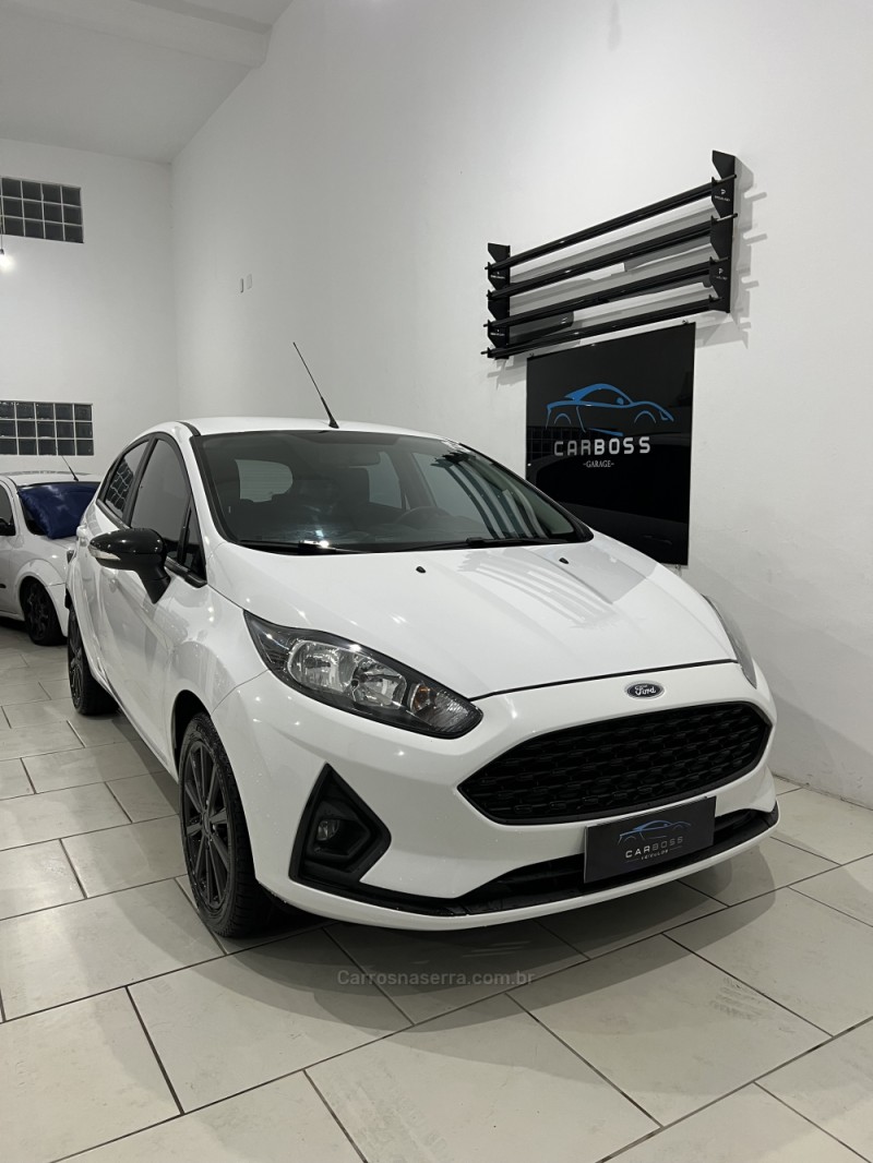 FIESTA 1.6 SE HATCH 16V FLEX 4P MANUAL - 2015 - CAXIAS DO SUL