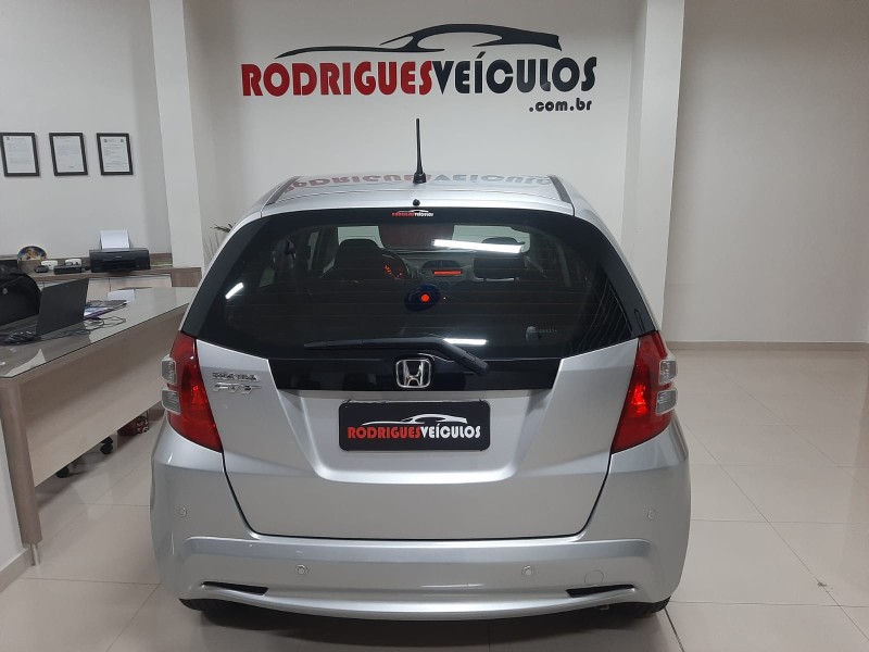 FIT 1.5 EX 16V FLEX 4P AUTOMÁTICO - 2014 - CAXIAS DO SUL