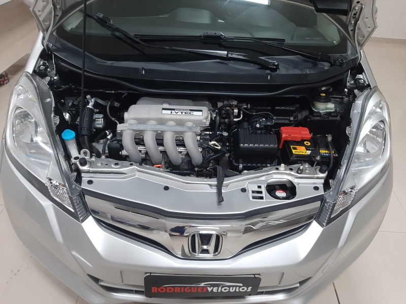 FIT 1.5 EX 16V FLEX 4P AUTOMÁTICO - 2014 - CAXIAS DO SUL