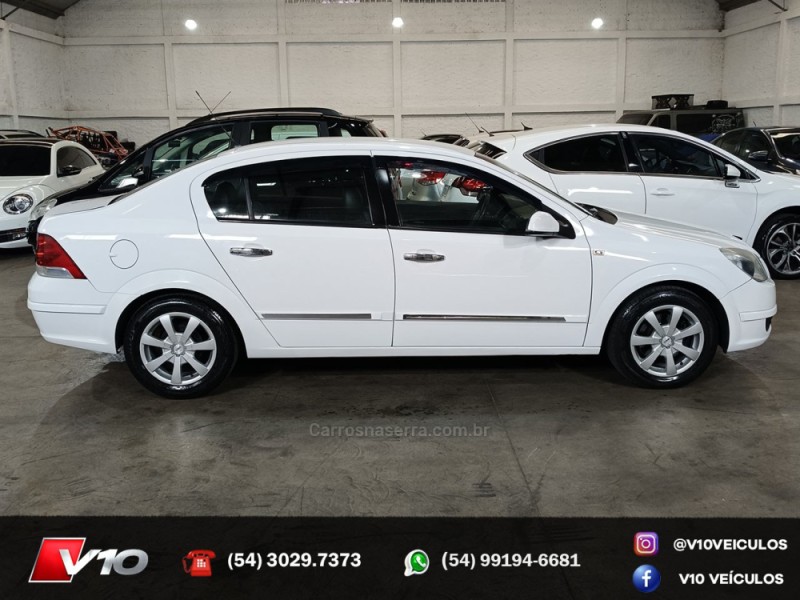 VECTRA 2.0 MPFI EXPRESSION 8V GASOLINA 4P MANUAL - 2007 - CAXIAS DO SUL