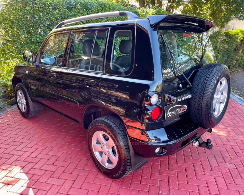 PAJERO TR4 2.0 4X4 16V 140CV FLEX 4P AUTOMÁTICO - 2008 - ROLANTE