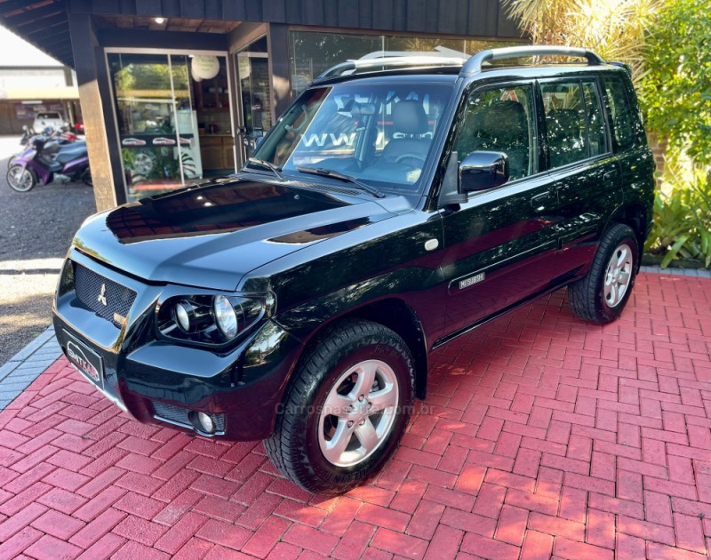PAJERO TR4 2.0 4X4 16V 140CV FLEX 4P AUTOMÁTICO - 2008 - ROLANTE