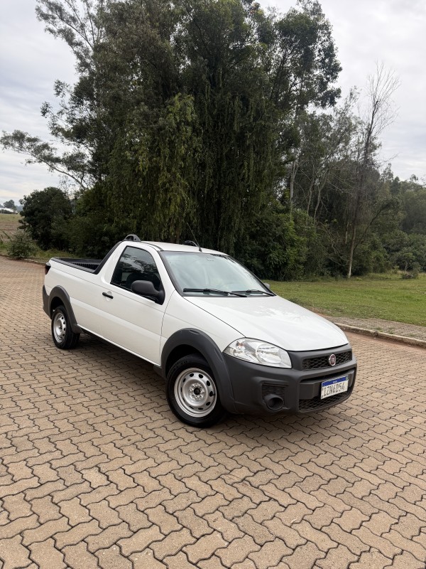 STRADA 1.4 MPI WORKING CE 8V FLEX 2P MANUAL