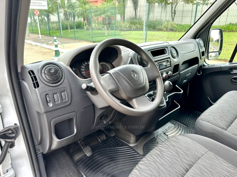 MASTER 2.3 DCI CHASSI CABINE L2H1 16V DIESEL 2P MANUAL - 2018 - ESTâNCIA VELHA