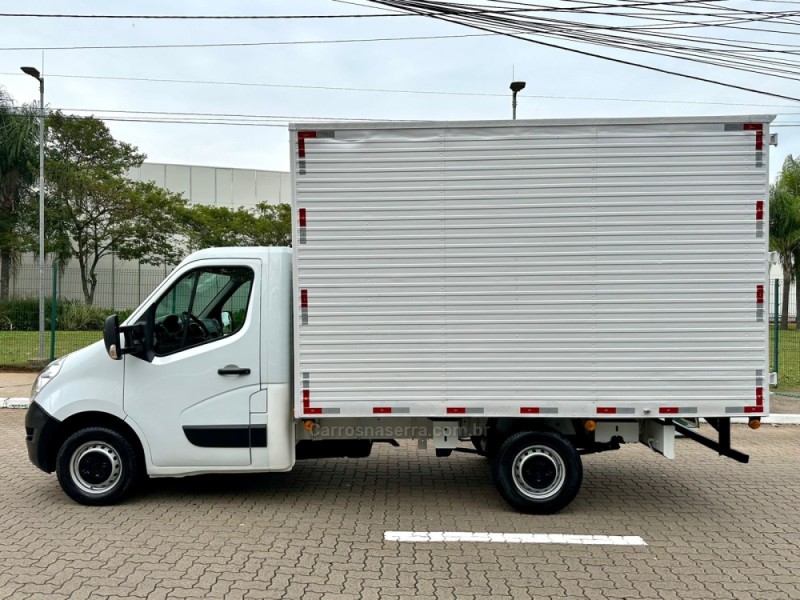 MASTER 2.3 DCI CHASSI CABINE L2H1 16V DIESEL 2P MANUAL - 2018 - ESTâNCIA VELHA
