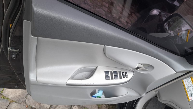 COROLLA 1.8 XEI 16V GASOLINA 4P AUTOMÁTICO - 2010 - FARROUPILHA