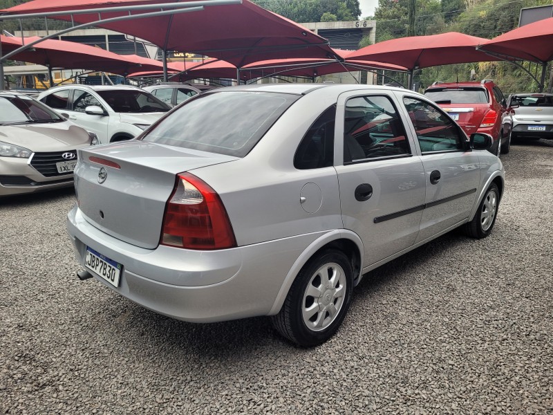 CORSA 1.8 MPFI MAXX SEDAN 8V FLEX 4P MANUAL - 2005 - CARLOS BARBOSA