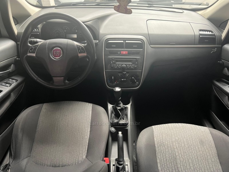 PUNTO 1.6 ESSENCE 16V FLEX 4P MANUAL - 2012 - GARIBALDI