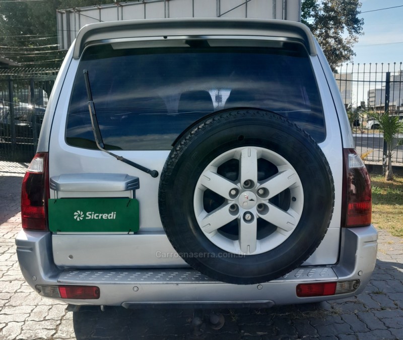 PAJERO FULL 3.8 HPE 4X4 V6 24V GASOLINA 4P AUTOMÁTICO - 2007 - CAXIAS DO SUL