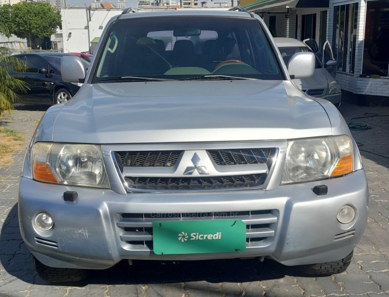 PAJERO FULL 3.8 HPE 4X4 V6 24V GASOLINA 4P AUTOMÁTICO - 2007 - CAXIAS DO SUL