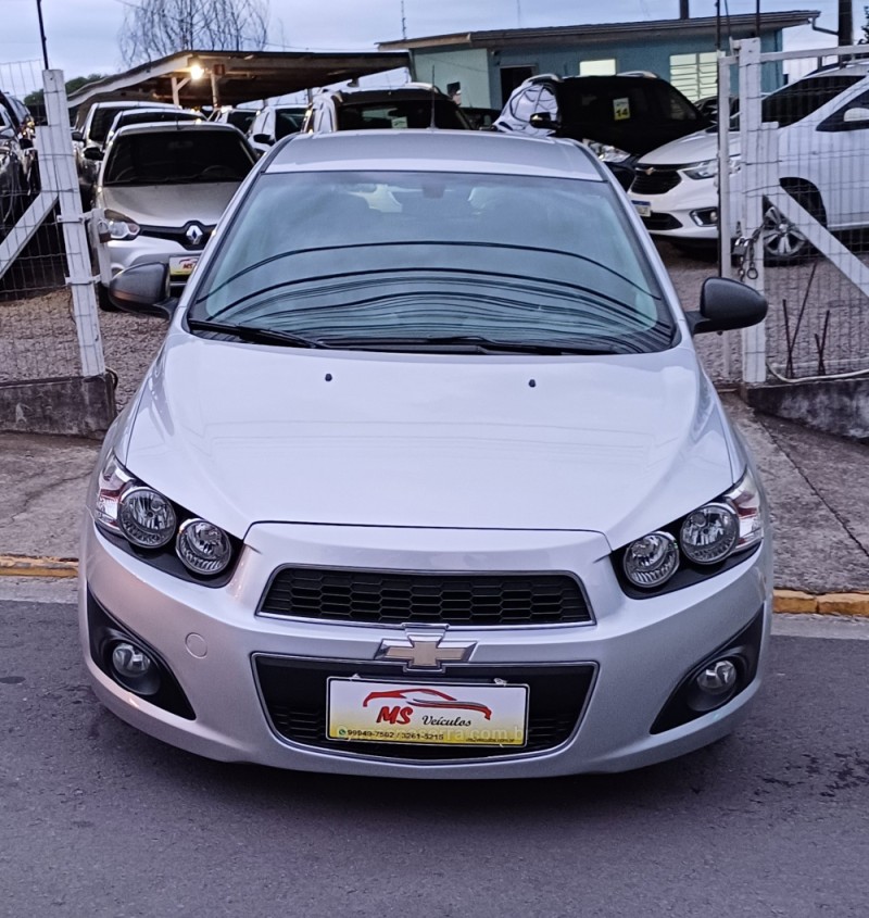 SONIC 1.6 LTZ 16V FLEX 4P MANUAL - 2013 - FARROUPILHA