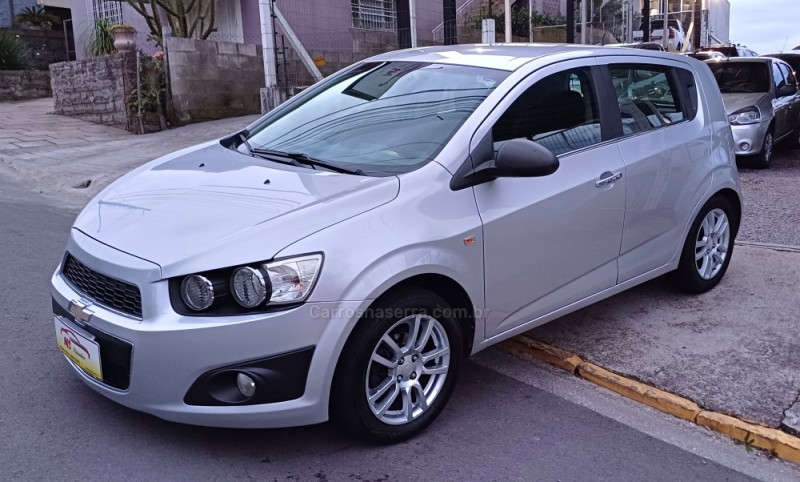 SONIC 1.6 LTZ 16V FLEX 4P MANUAL - 2013 - FARROUPILHA