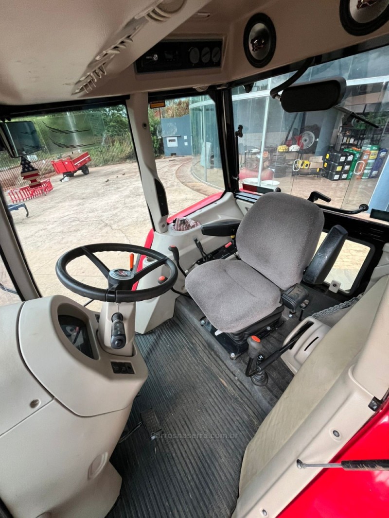 TRATOR 4410  - 2021 - GUAPORé