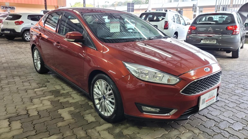 FOCUS 2.0 SE SEDAN 16V FLEX 4P AUTOMÁTICO - 2018 - GARIBALDI