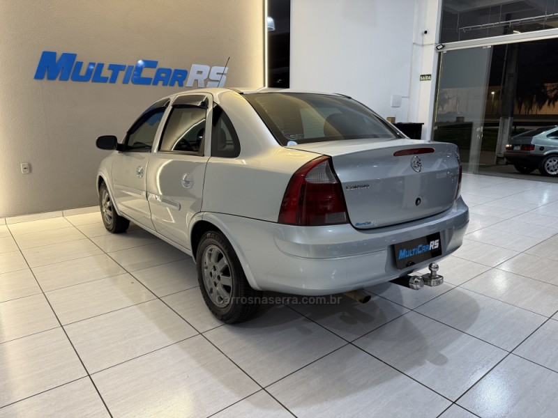 CORSA 1.8 MPFI PREMIUM SEDAN 8V FLEX 4P MANUAL - 2006 - ESTâNCIA VELHA