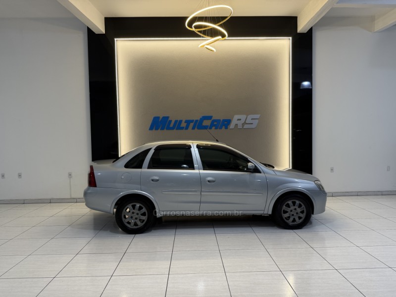 CORSA 1.8 MPFI PREMIUM SEDAN 8V FLEX 4P MANUAL - 2006 - ESTâNCIA VELHA