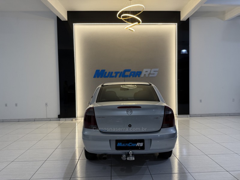 CORSA 1.8 MPFI PREMIUM SEDAN 8V FLEX 4P MANUAL - 2006 - ESTâNCIA VELHA