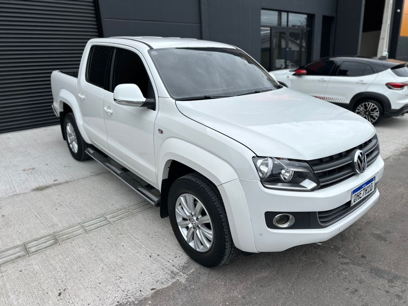 AMAROK 2.0 HIGHLINE 4X4 CD 16V TURBO INTERCOOLER DIESEL 4P AUTOMÁTICO - 2014 - FARROUPILHA