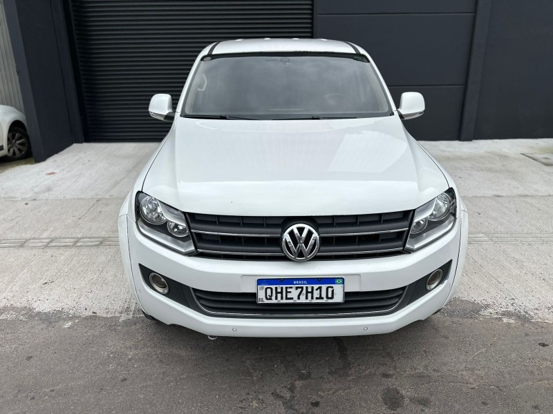 AMAROK 2.0 HIGHLINE 4X4 CD 16V TURBO INTERCOOLER DIESEL 4P AUTOMÁTICO - 2014 - FARROUPILHA