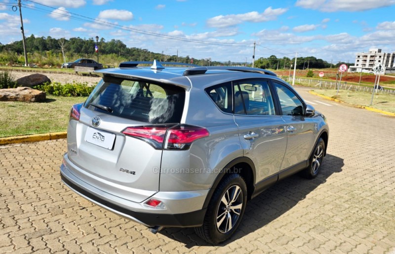 RAV4 2.0 TOP 4X2 16V GASOLINA 4P AUTOMÁTICO - 2018 - LAJEADO