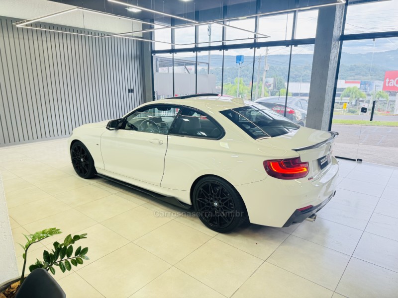 M235I 3.0 I6 24V TURBO GASOLINA 2P AUTOMÁTICO - 2015 - DOIS IRMãOS