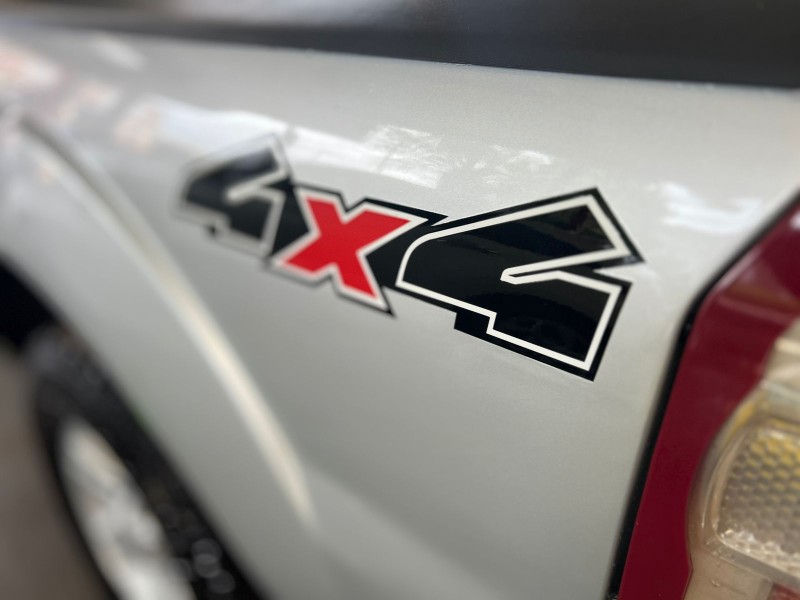 RANGER 3.0 XL 4X4 CD TURBO ELECTRONIC DIESEL 4P MANUAL - 2011 - CAXIAS DO SUL