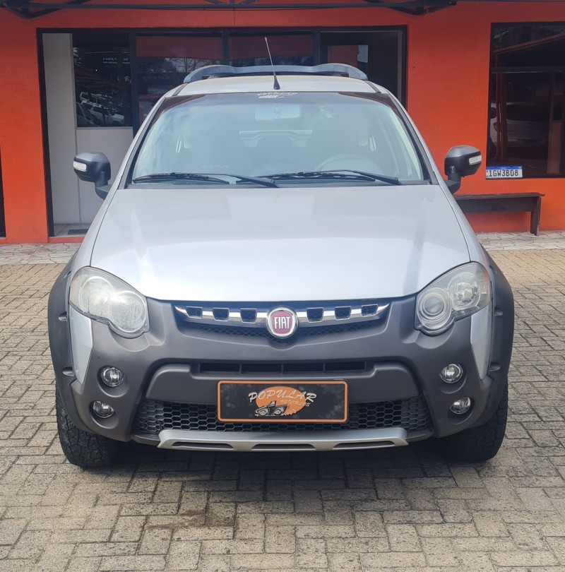 PALIO 1.8 MPI ADVENTURE LOCKER WEEKEND 8V FLEX 4P MANUAL - 2014 - CANELA